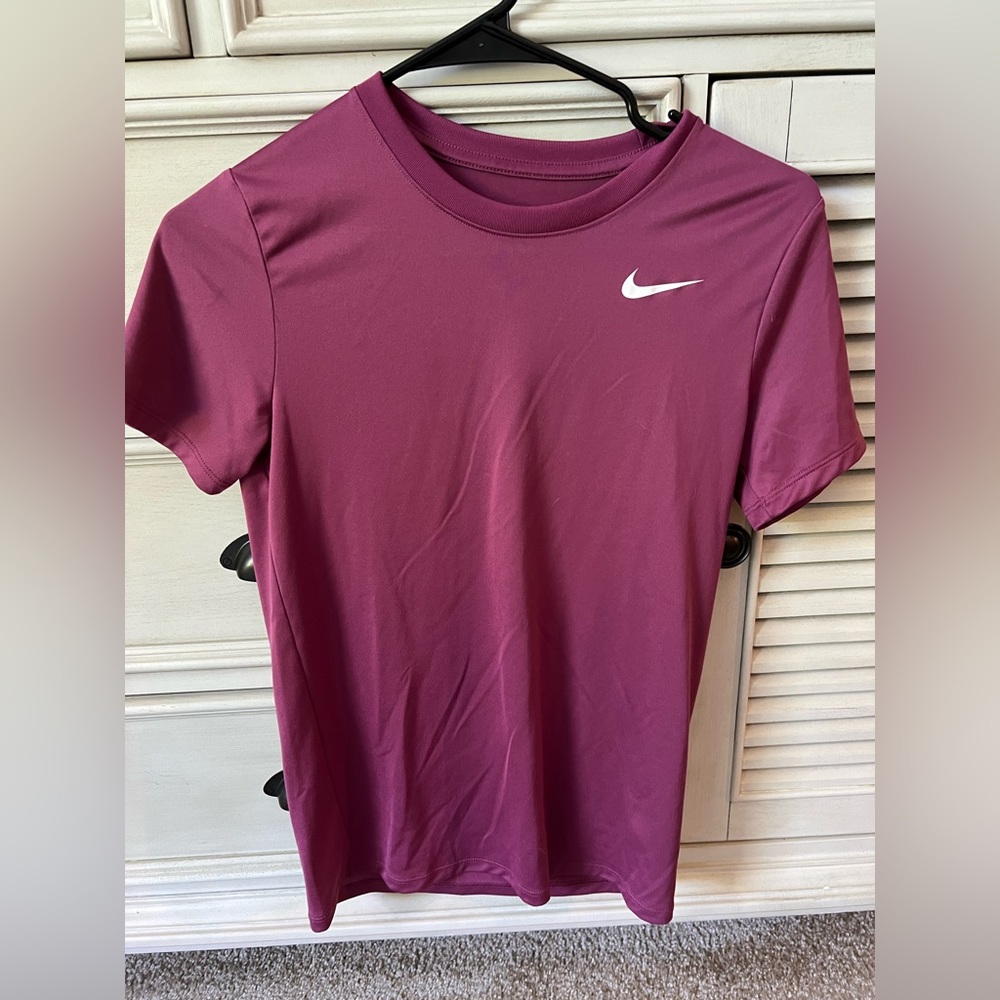 Women’s XSMALL Dri- Fit Tee